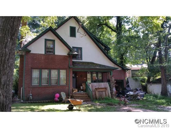 1 Kenilwood Place