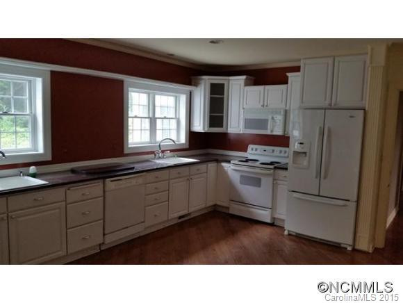 3850 Haywood Road - Photo 6