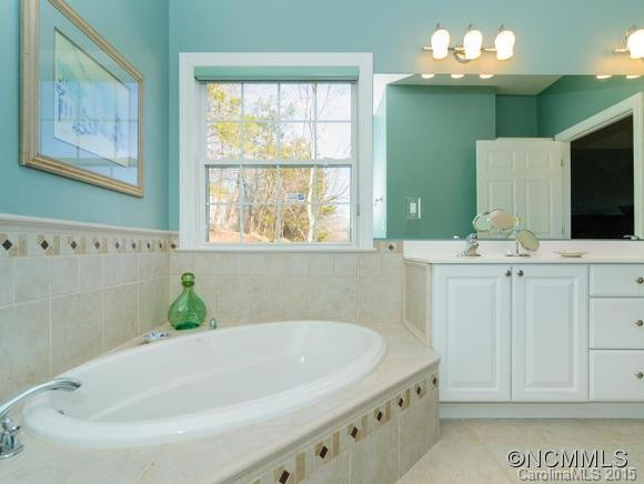 615 Carriage Commons Drive - Photo 17
