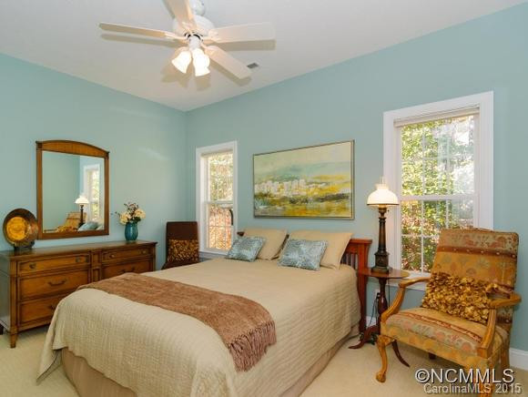 615 Carriage Commons Drive - Photo 18