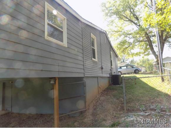 216 E Oakview Road - Photo 6