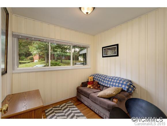 147 Lakewood Drive - Photo 14