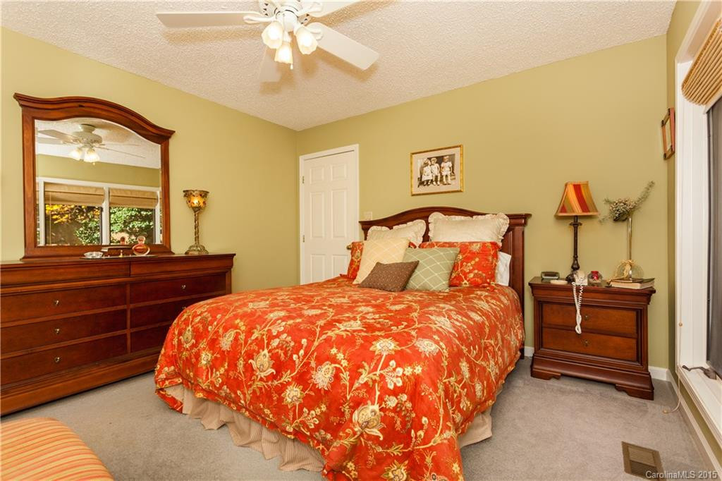 602 Upper Sondley Drive - Photo 15