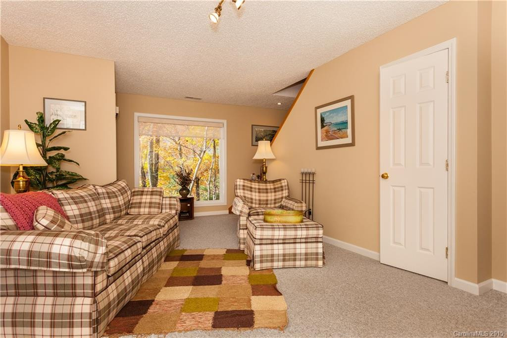 602 Upper Sondley Drive - Photo 17