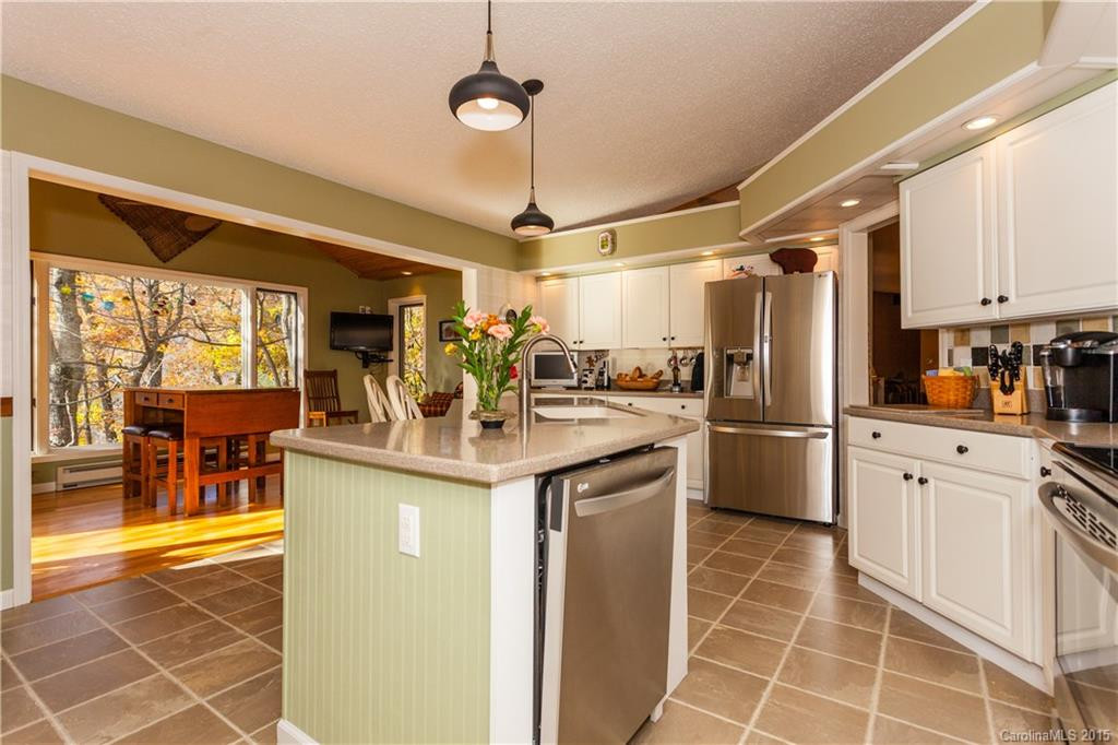 602 Upper Sondley Drive - Photo 8
