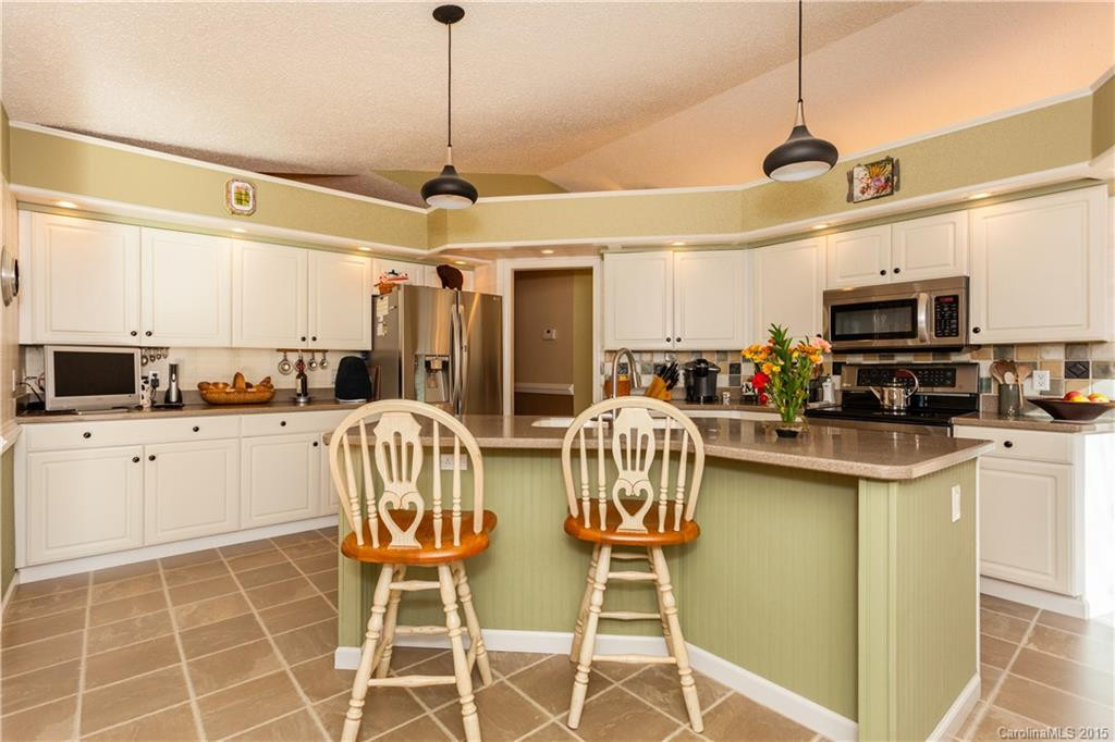 602 Upper Sondley Drive - Photo 9