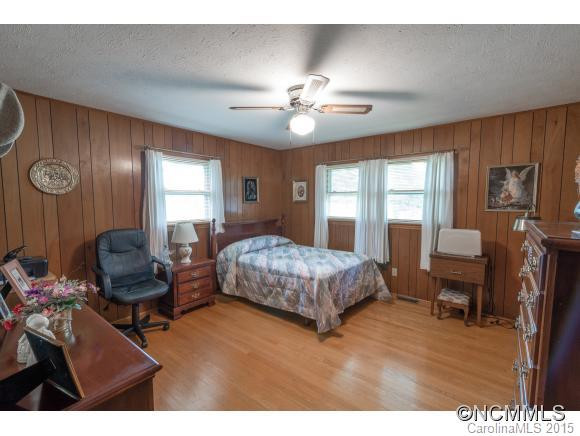 115 Emmas Grove Road - Photo 11