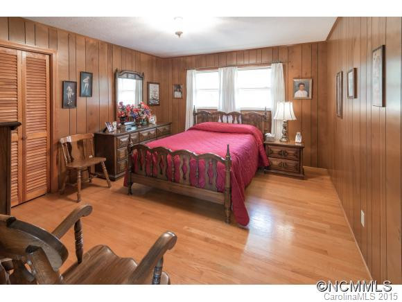 115 Emmas Grove Road - Photo 13