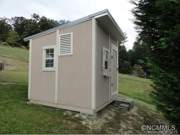187 Mountain Shadow La. - Photo 21