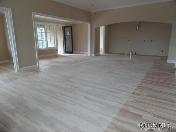 31 Chantilly Drive #15 - Photo 2