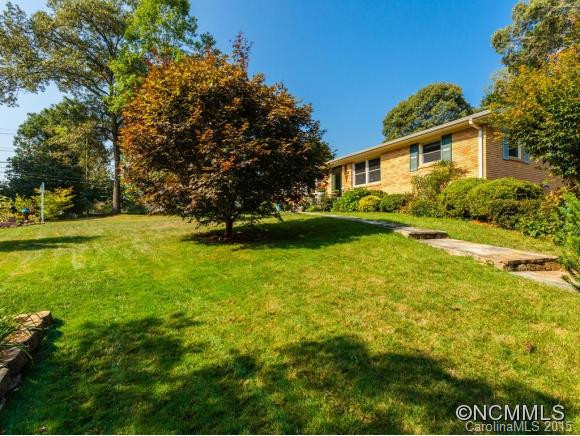 1080 Riceville Road - Photo 2