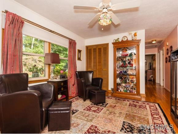 1080 Riceville Road - Photo 11