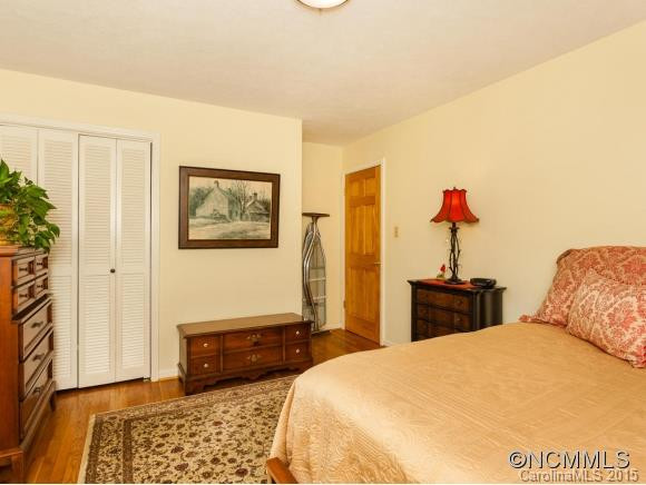 1080 Riceville Road - Photo 17