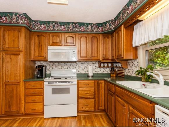 1080 Riceville Road - Photo 6