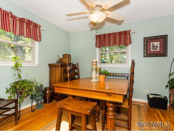 1080 Riceville Road - Photo 10