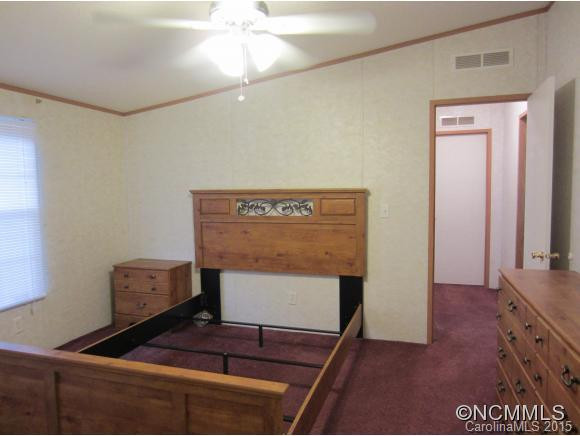 3 Shadow Oaks Drive - Photo 17