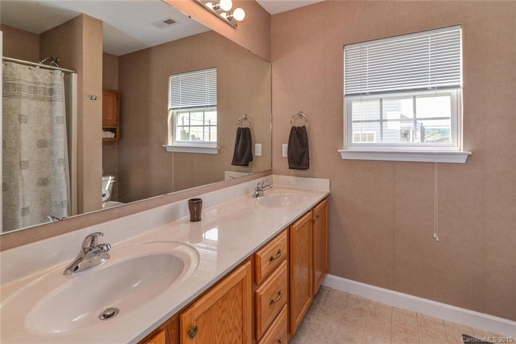 1 Olde Covington Way - Photo 16