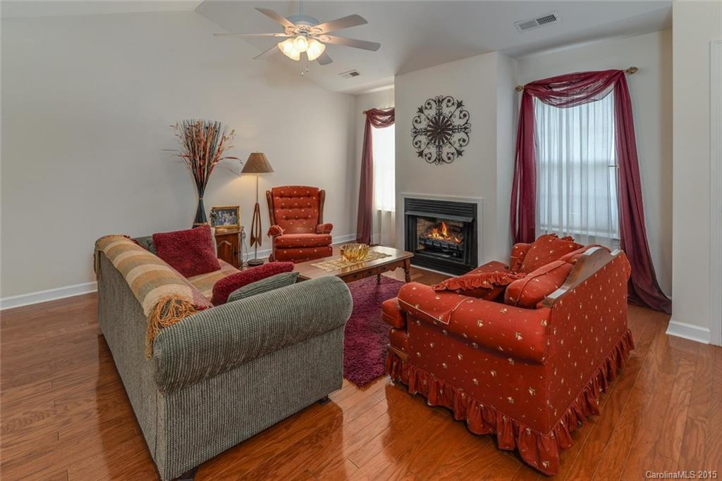 1 Olde Covington Way - Photo 6