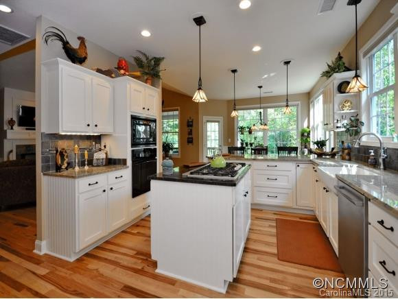 142 Woodburn Drive - Photo 8
