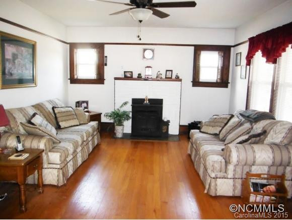 21 Miami Drive - Photo 3