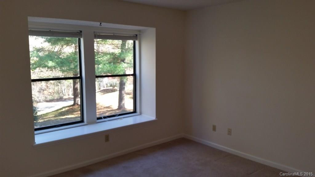 301 Oak Pl - Photo 8