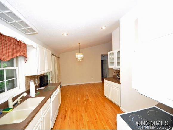238 Pharoah Drive - Photo 16