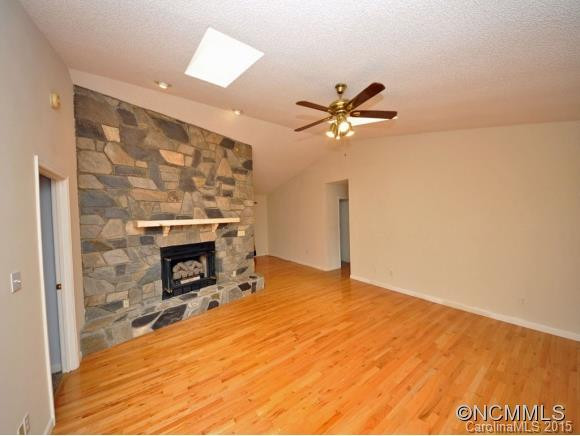 238 Pharoah Drive - Photo 3