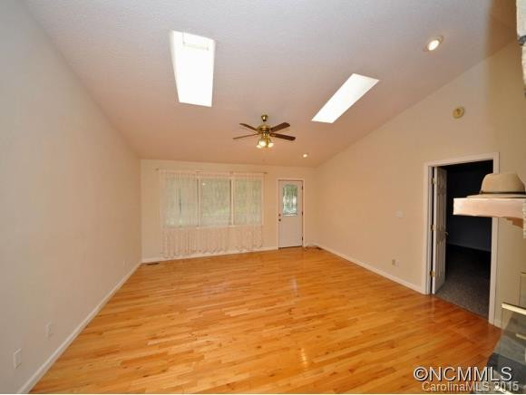 238 Pharoah Drive - Photo 4