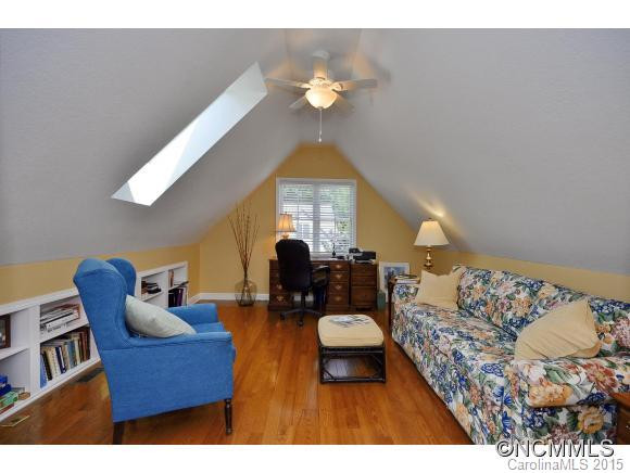 20 Little Cedar Court - Photo 18