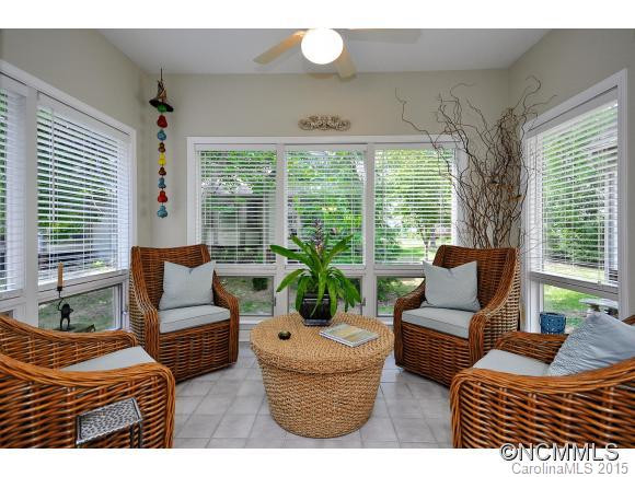20 Little Cedar Court - Photo 4