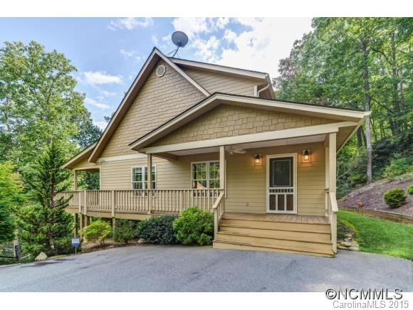 355 Rosewood Pl - Photo 2