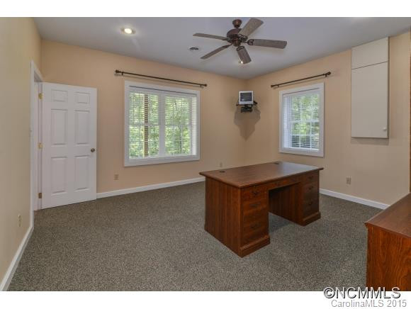 355 Rosewood Pl - Photo 12