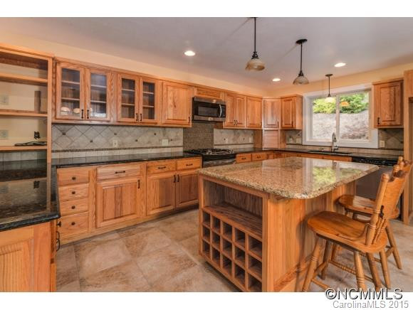 355 Rosewood Pl - Photo 4