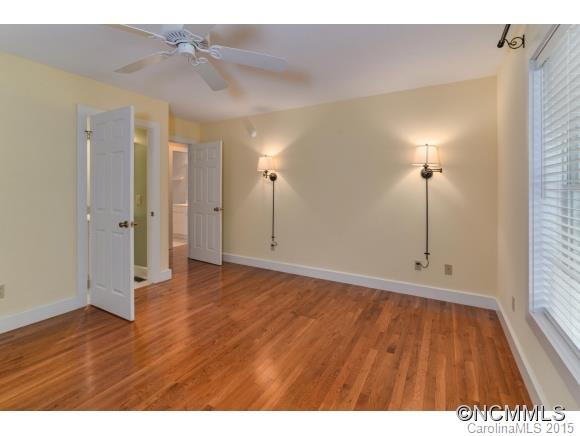 355 Rosewood Pl - Photo 10
