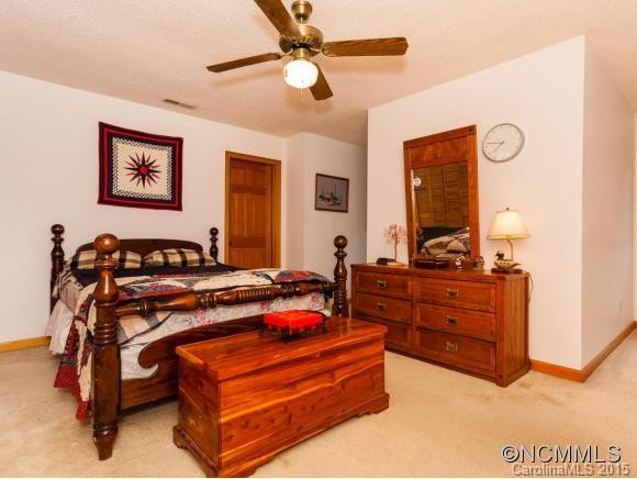 207 Summersweet Lane - Photo 15