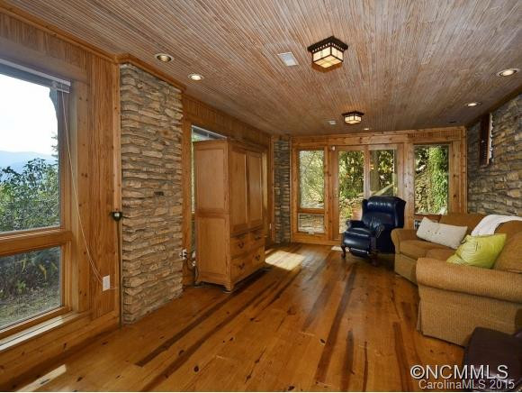 205 Lenoir Circle - Photo 4