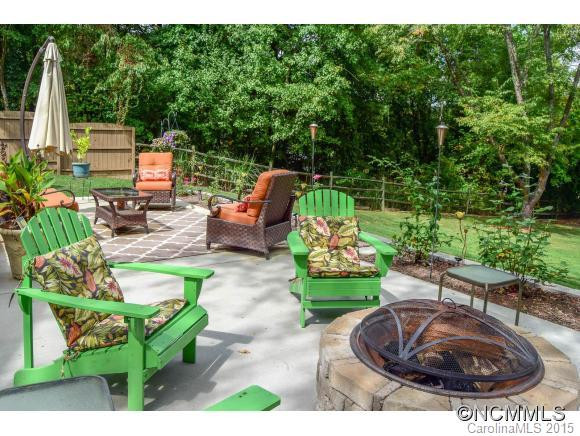 14 Lakewood Road - Photo 3