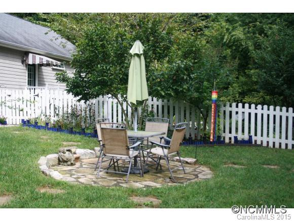 140 Coral Drive - Photo 10