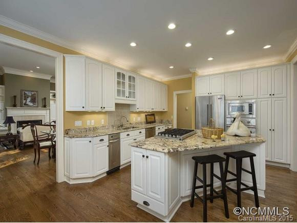 301 Pine Forest Trace - Photo 5