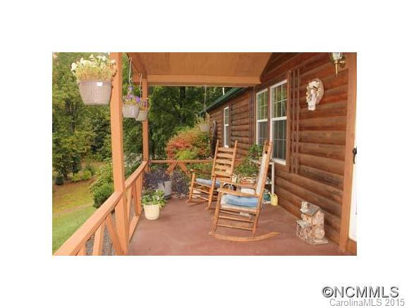 464 Fourth Street - Photo 2