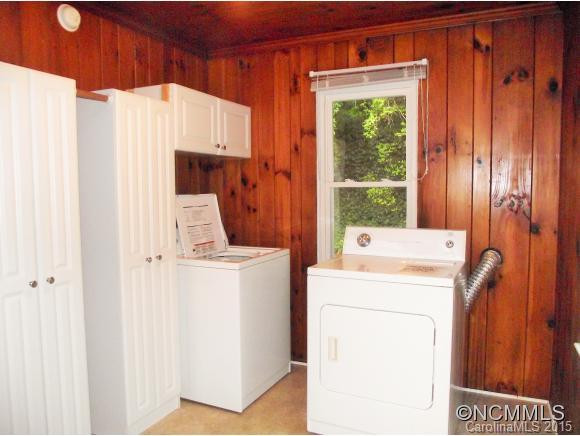 182 Twin Springs Road - Photo 16