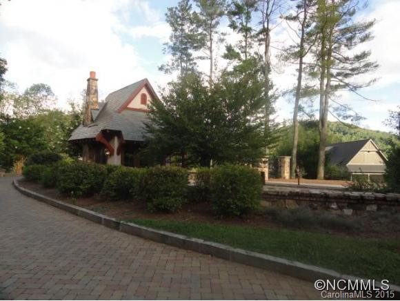 4 Chantilly Drive #23 - Photo 3