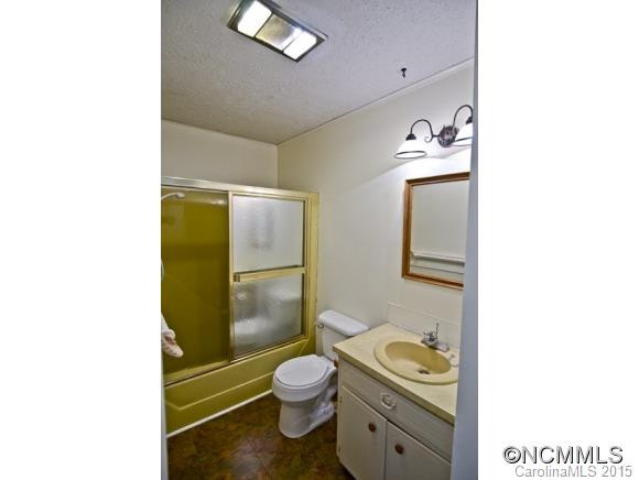 4995 Scott Drive - Photo 5