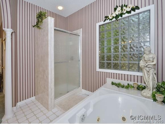 15 SWEETWATER OAKS Drive - Photo 11