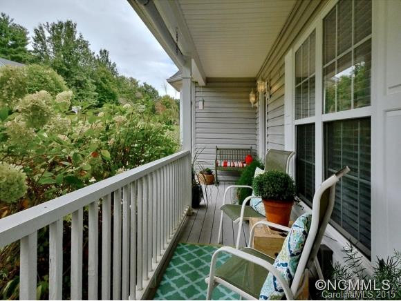 9 Hampton Drive - Photo 3