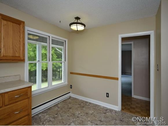 98 Shangrila Lane - Photo 5
