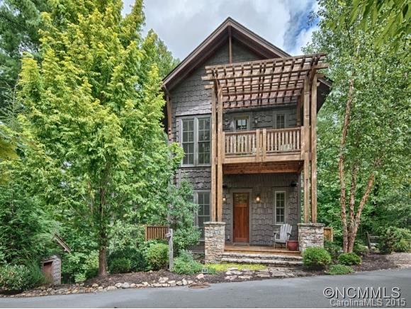7 Whitman Lane