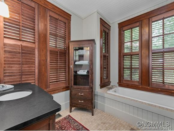 7 Whitman Lane - Photo 13