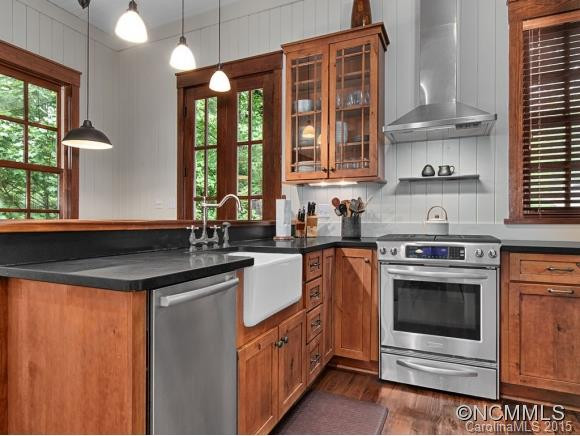 7 Whitman Lane - Photo 6