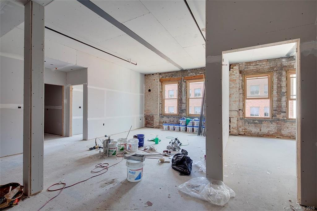 23 Broad Street #203 - Photo 2